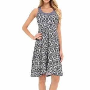 Sleeveless Black & White Patterned Midi Dress